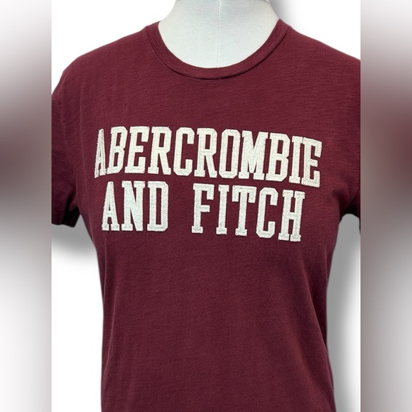 Abercrombie and Fitch Vintage Block Letter Appliqué Logo T Shirt, sz S - Picture 3 of 13